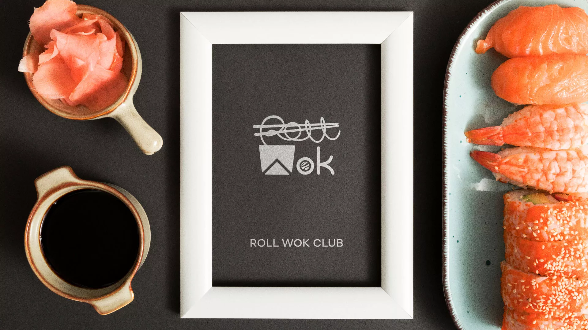 Разработка логотипа суши-бара «Roll Wok Club» в Щербинке